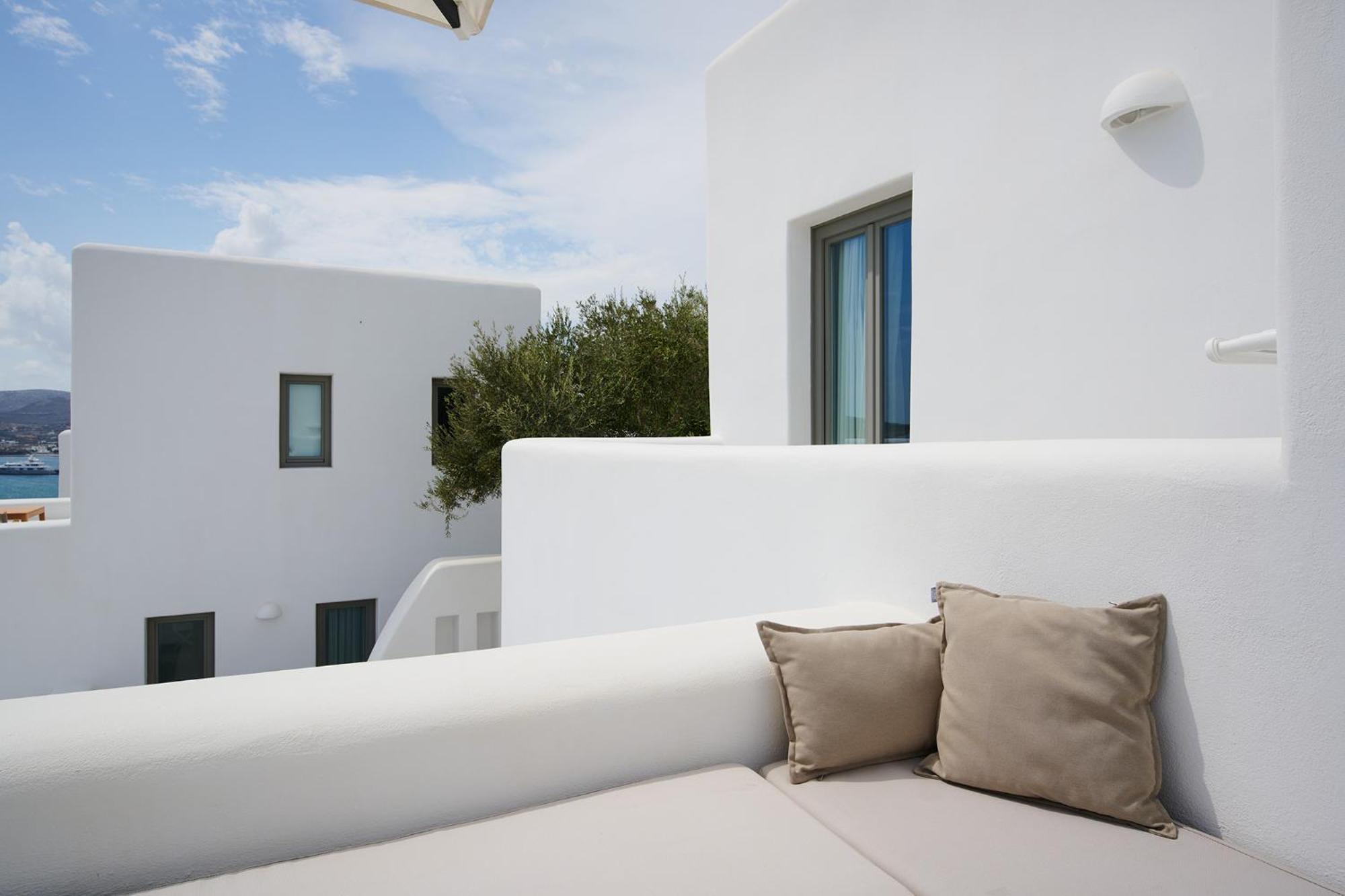Kymo Luxury Suites Paros Kolympithres エクステリア 写真