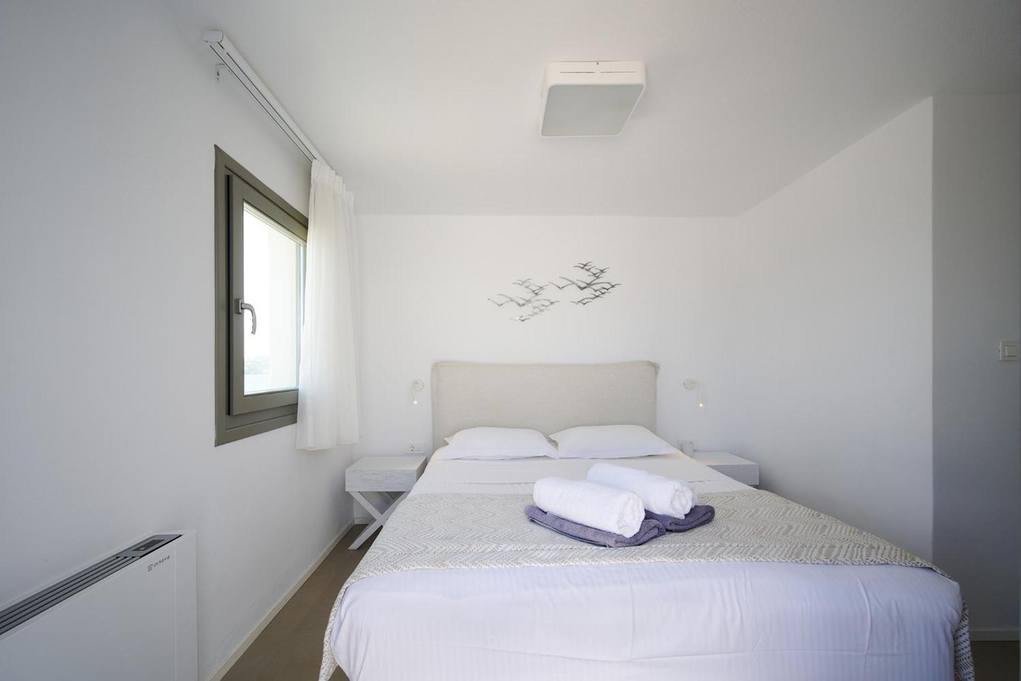 Kymo Luxury Suites Paros Kolympithres エクステリア 写真